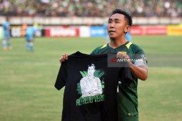 Belum Tatap Muka, Pemain Persebaya Ingin Bertemu Alfredo Vera