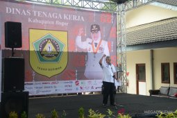 Pemkab Bogor membuka bursa lowongan kerja