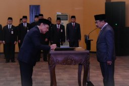 Gubernur Soekarwo Minta Bank Jatim Orientasi Kesejahteraan dan Pembangunan