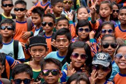 Kreativitas Suporter Asian Games