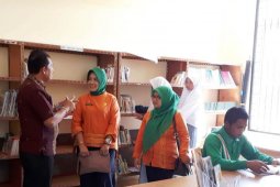 Dinas Perpustakaan Tapsel sambangi Perpustakaan khusus KB