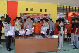 Operasi antik intan HST jaring 14 tersangka
