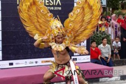 Finalis Mister Indonesia 2018 ikuti Parade Karnaval Nusantara