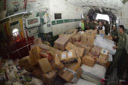 Pesawat Hercules kirim bantuan korban gempa Lombok