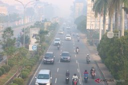 Kabut asap tebal selimuti Pontianak