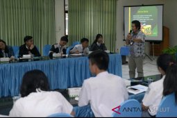 BUMN HADIR - Peserta SMN NTT tertarik belajar jurnalistik