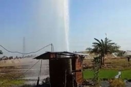 Gubernur Jatim Minta Semburan Air di Ngawi Dicek