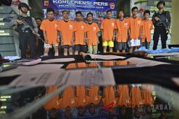 2 penyerang ketua geng motor Brigez Sukabumi masih diburu polisi