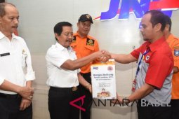 Wagub Babel lepas pengiriman bantuan korban Lombok