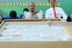 Polrestabes Surabaya Ungkap Peredaran Pil "Carnophen"