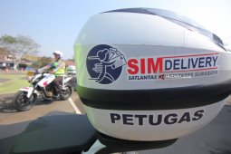 Polrestabes Surabaya Luncurkan Layanan "SIM Delivery"