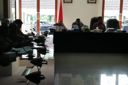Dishut Maluku bela perusahaan HPH di SBB