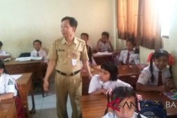 Sekolah Jembrana tampung anak pengungsi korban gempa