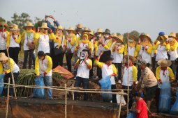 Bakeuda tebar ikan lokal di lokasi HPS
