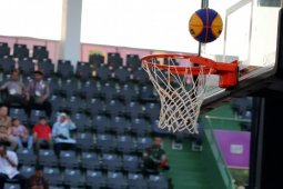 Putri Indonesia Peluang Lolos Fase Grup Basket 3x3