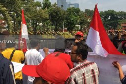 Mapekat Surabaya Minta Risma Ambil Alih Aset YKPKS (Video)