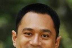 Eddy Sambuaga gelar kompetisi nyanyi di Ambon