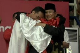 Presiden Jokowi Dan Prabowo Kompak Sebut Pelukan Hanifah Berbau Harum