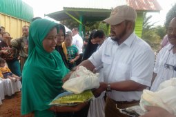 BUMN Hadir - PTPN Holding gelar pasar murah di Tanjabtim
