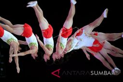 Senam trampolin makin populer sebagai olahraga rekreasi di Indonesia