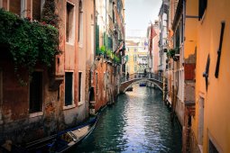 Delapan Tewas Akibat Kali Meluap di Italia