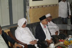 KH Makruf Minta Doa Restu Ulama Kediri Jelang Pemilu Presiden 2019 (Video)