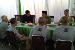 Wali Kota Kediri Serahkan Langsung Bantuan untuk Korban Gempa Lombok