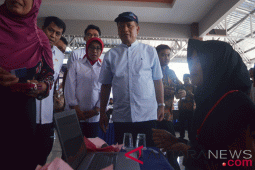 Menristekdikti Tantang DPR Terapkan Pemilu Elektronik