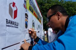Bawaslu Situbondo Deklarasi Pemilu 2019 Damai (Video)
