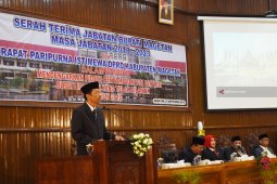 Bupati Suprawoto Ajak Layani Masyarakat Sampai Pelosok