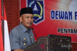 Dahnial Kifli sampaikan jawaban tanggapan Legislatif Raperda Perubahan APBD