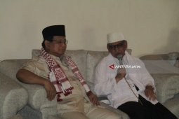 Prabowo Ziarah ke Makam Pendiri NU di Jombang (Video)