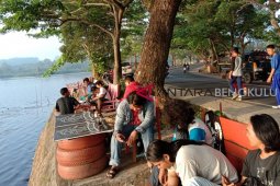 Objek wisata Danau Dendam Tak Sudah ramai pengunjung