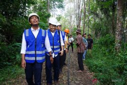 Terimakasih PLN kampung kami teraliri listrik