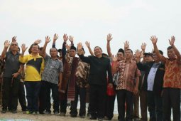 Bupati Samosir kukuhkan kelompok pelaku wisata