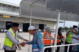 Seluruh 185 Haji Tapsel tiba di tanah air