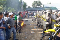 Polres Banjar simulasi tangani rusuh massa Pemilu
