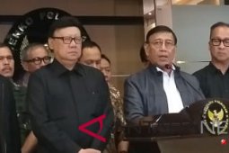Bandara Palu bisa didarati Hercules Sabtu pukul 10.00