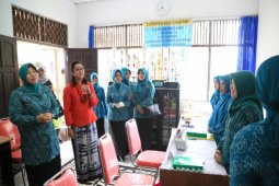 Pusat verfikasi administrasi PKK Desa Martadah Baru