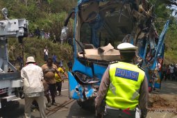 Korlantas analisa penyebab bus masuk jurang