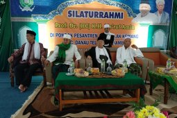 KH Maruf Amin motivasi santri Ponpes As'ad Jambi (video)