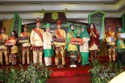 Dimas-Salma terpilih sebagai Nanang-Galuh Banjarmasin 2018