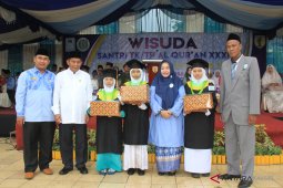 Sebanyak 2.233 Santri TK/TP Al -Qur'an diwisuda