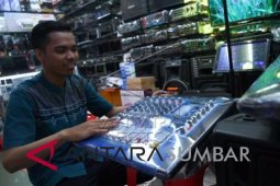 Foto - Fluktuasi nilai tukar Rupiah