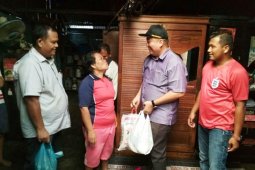 Reny Situmorang penjual ombus-ombus mendadak viral karena lagu Jokowinya