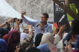 Prabowo-Sandiaga tunda sementara kampanye di Sulawesi Tengah