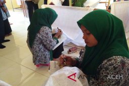 Kota Lhokseumawe kembangkan batik motif Aceh