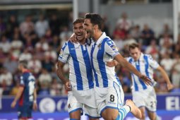 Sociedad tundukkan Huesca 1-0