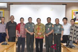 Universitas Pertahanan audiensi dan sosialisasi ke ULM