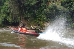 Warga terpencil  Air Liki Merangin nikamti listrik